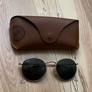 Ray-Ban Round Metal Sunglasses